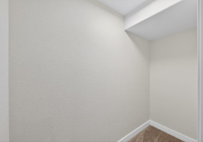 9792 Sydney Lane, Highlands Ranch, Douglas, Colorado, United States 80130, 3 Bedrooms Bedrooms, ,4 BathroomsBathrooms,House,For Sale,Sydney Lane,9675055