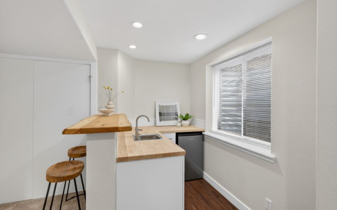 9792 Sydney Lane, Highlands Ranch, Douglas, Colorado, United States 80130, 3 Bedrooms Bedrooms, ,4 BathroomsBathrooms,House,For Sale,Sydney Lane,9675055