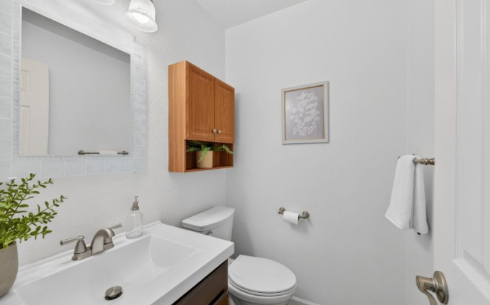 5465 S Kirk Circle, Centennial, Arapahoe, Colorado, United States 80015, 3 Bedrooms Bedrooms, ,3 BathroomsBathrooms,House,For Sale,S Kirk Circle,9675056