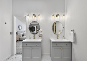 5465 S Kirk Circle, Centennial, Arapahoe, Colorado, United States 80015, 3 Bedrooms Bedrooms, ,3 BathroomsBathrooms,House,For Sale,S Kirk Circle,9675056