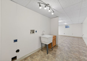 5465 S Kirk Circle, Centennial, Arapahoe, Colorado, United States 80015, 3 Bedrooms Bedrooms, ,3 BathroomsBathrooms,House,For Sale,S Kirk Circle,9675056