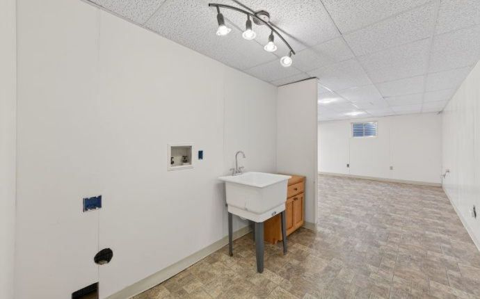 5465 S Kirk Circle, Centennial, Arapahoe, Colorado, United States 80015, 3 Bedrooms Bedrooms, ,3 BathroomsBathrooms,House,For Sale,S Kirk Circle,9675056