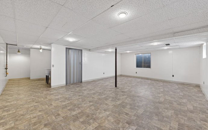 5465 S Kirk Circle, Centennial, Arapahoe, Colorado, United States 80015, 3 Bedrooms Bedrooms, ,3 BathroomsBathrooms,House,For Sale,S Kirk Circle,9675056