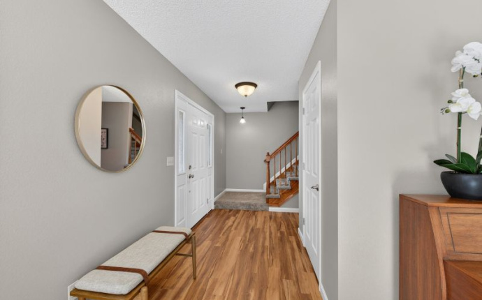 5465 S Kirk Circle, Centennial, Arapahoe, Colorado, United States 80015, 3 Bedrooms Bedrooms, ,3 BathroomsBathrooms,House,For Sale,S Kirk Circle,9675056