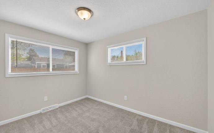 920 N Moline Street, Aurora, Arapahoe, Colorado, United States 80010, 3 Bedrooms Bedrooms, ,2 BathroomsBathrooms,House,Under Contract,N Moline Street,9675057