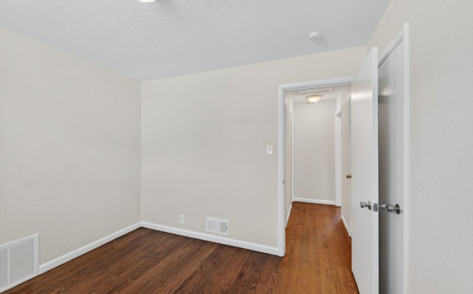 920 N Moline Street, Aurora, Arapahoe, Colorado, United States 80010, 3 Bedrooms Bedrooms, ,2 BathroomsBathrooms,House,Under Contract,N Moline Street,9675057
