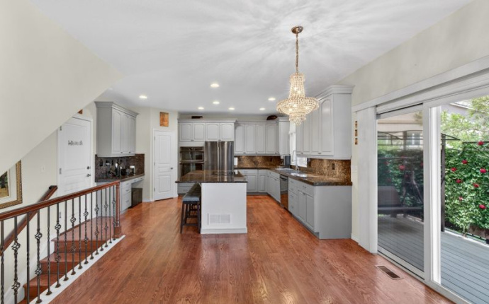 12056 E Lake Circle, Arapahoe, Colorado, United States, 3 Bedrooms Bedrooms, ,4 BathroomsBathrooms,House,For Sale,E Lake Circle,9675059 12056 E Lake Circle, Arapahoe, Colorado, United States, 3 Bedrooms Bedrooms, ,4 BathroomsBathrooms,House,For Sale,E Lake Circle,9675059