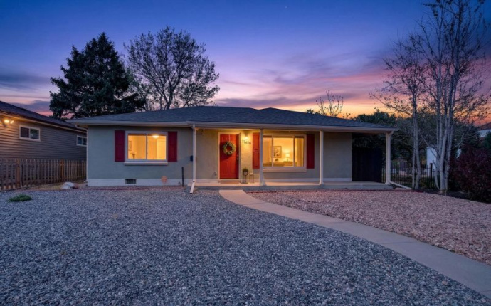 1769 Hanover Street, Aurora, Adams, Colorado, United States 80010, 3 Bedrooms Bedrooms, ,1 BathroomBathrooms,House,For Sale,Hanover Street,9675060