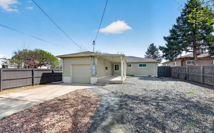 1769 Hanover Street, Aurora, Adams, Colorado, United States 80010, 3 Bedrooms Bedrooms, ,1 BathroomBathrooms,House,For Sale,Hanover Street,9675060