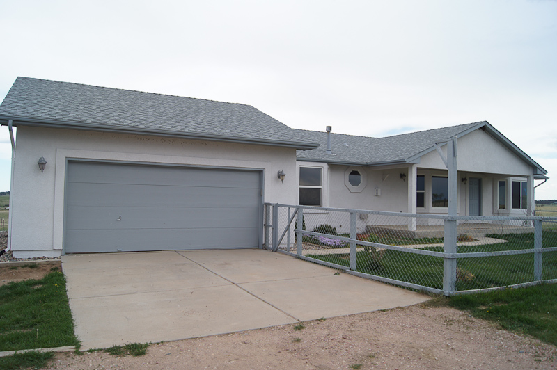 Elbert Ranch on Spacious 75 Acres with a Barn