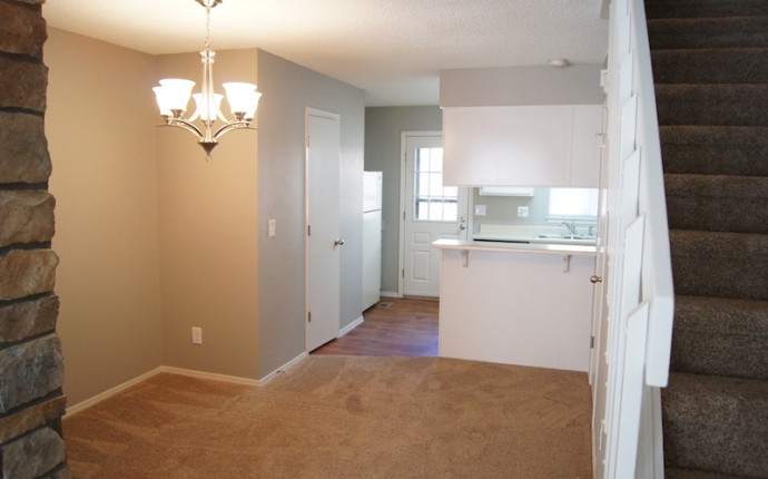 2 Bedrooms, House, Sold!, E Hoye Dr, 2 Bathrooms, Listing ID 9673946, Aurora, Arapahoe, Colorado, United States, 80012,