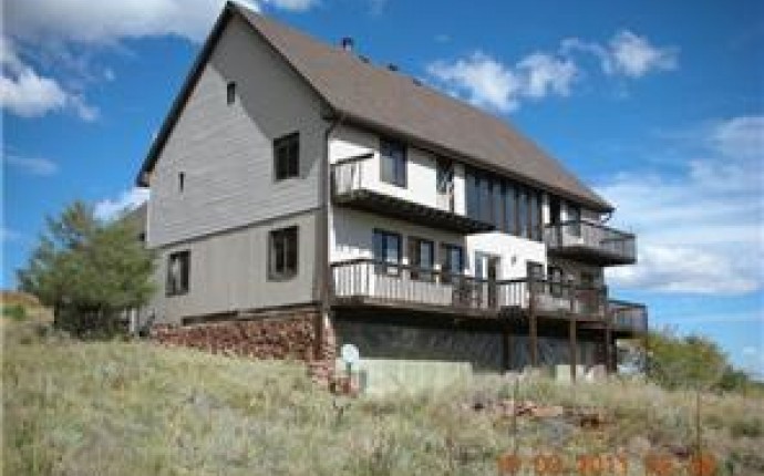 1812 MOUNTAIN RANCH Rd Larkspur, CO 80118