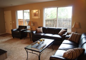 2 Bedrooms, Townhome, Sold!, E Temple Place, 2 Bathrooms, Listing ID 8045144, Aurora, Arapahoe, Colorado, United States, 80015,