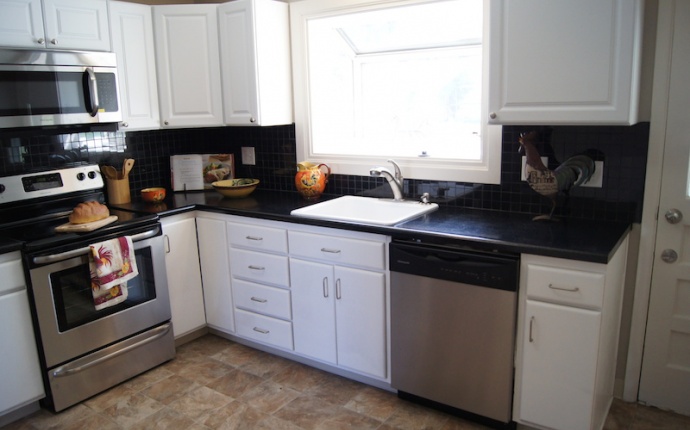 4 Bedrooms, House, Sold!, W 106th Ave, 2 Bathrooms, Listing ID 9674141, Northglenn, Adams, Colorado, United States, 80234,