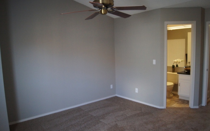 2 Bedrooms, Townhome, Sold!, E Ford Dr, 3 Bathrooms, Listing ID 9674146, Aurora, Arapahoe, Colorado, United States, 80012,