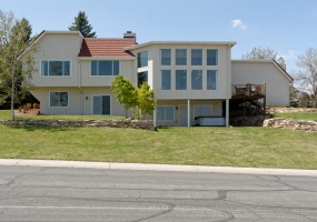 4 Bedrooms, House, Sold!, W Cedar Ave, 3 Bathrooms, Listing ID 9674151, Golden, Jefferson, Colorado, United States, 80401,