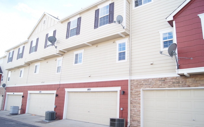 2 Bedrooms, Townhome, Sold!, Red Peak Dr, 3 Bathrooms, Listing ID 9674152, Castle Rock, Douglas, Colorado, United States, 80109,