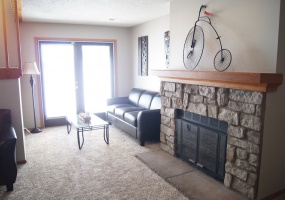 2 Bedrooms, Townhome, Sold!, E Wyoming Dr #B, 3 Bathrooms, Listing ID 9674154, Aurora, Arapahoe, Colorado, United States, 80017,