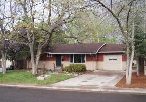 3 Bedrooms, House, Sold!, S Cody St, 2 Bathrooms, Listing ID 9674157, Lakewood, Jefferson, Colorado, United States, 80232,