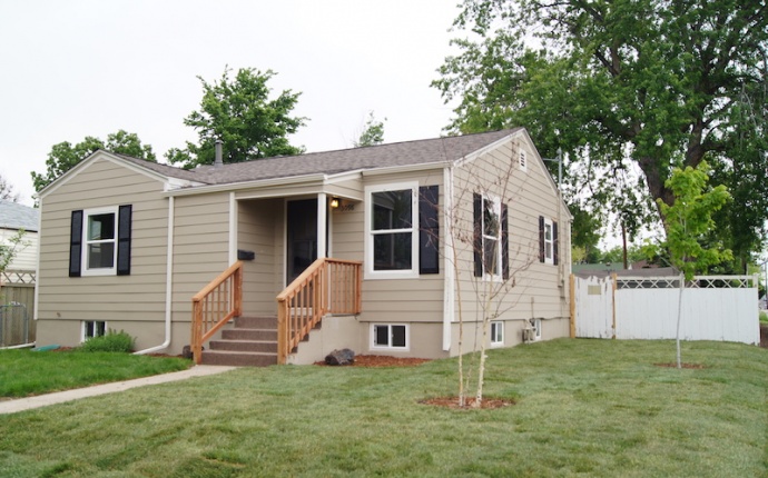 5 Bedrooms, House, Sold!, S Cherokee St, 2 Bathrooms, Listing ID 9674159, Englewood, Arapahoe, Colorado, United States, 80110,