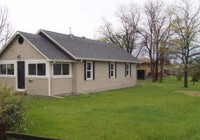 2 Bedrooms, House, Sold!, Oak Ave, 1 Bathrooms, Listing ID 9674163, Strasburg, Adams, Colorado, United States, 80136,