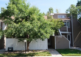 2 Bedrooms, Apartment, Sold!, S Trenton St #6, 2 Bathrooms, Listing ID 9674184, Denver, Denver, Colorado, United States, 80231,