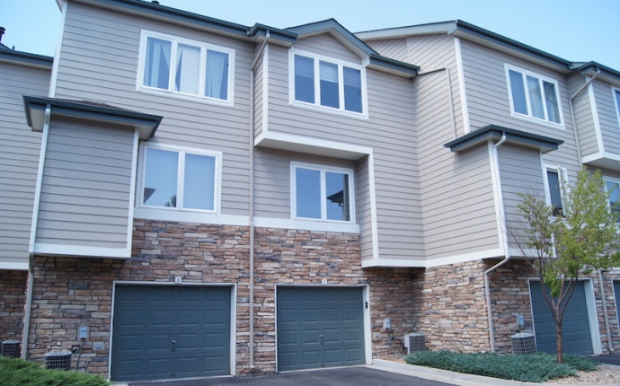 2 Bedrooms, Townhome, Sold!, W Riverwalk Cir #C, 2 Bathrooms, Listing ID 9674197, Littleton, Arapahoe, Colorado, United States, 80123,