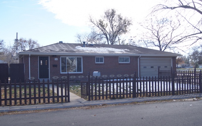 5 Bedrooms, House, Sold!, Victor St, 2 Bathrooms, Listing ID 9674228, Aurora, Adams, Colorado, United States, 80011,