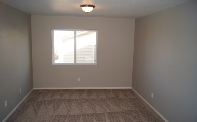 4 Bedrooms, House, Sold!, Hannibal Ct, 3 Bathrooms, Listing ID 9674231, Commerce City, Adams, Colorado, United States, 80022,