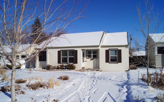 3 Bedrooms, House, Sold!, Geneva St, 2 Bathrooms, Listing ID 3385778, Aurora, Adams, Colorado, United States, 80010,