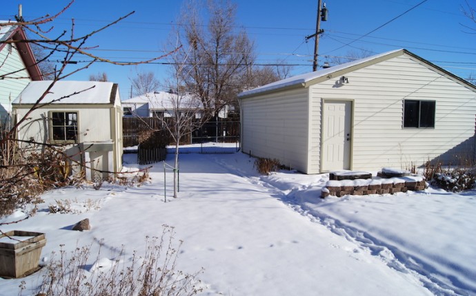 3 Bedrooms, House, Sold!, Geneva St, 2 Bathrooms, Listing ID 3385778, Aurora, Adams, Colorado, United States, 80010,