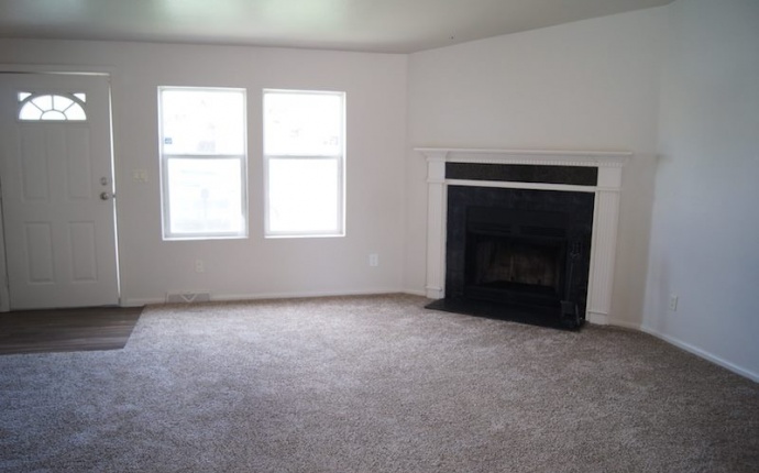 4 Bedrooms, House, Sold!, Birch St, 2 Bathrooms, Listing ID 9674277, Commerce, Adams, Colorado, United States, 80022,