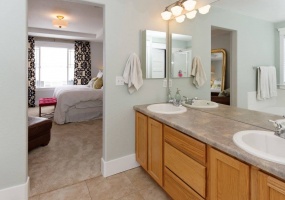5 Bedrooms, House, Sold!, Wagon Box Cir, 4 Bathrooms, Listing ID 9674280, Highlands Ranch, Douglas, Colorado, United States, 80130,