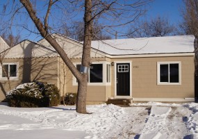 3 Bedrooms, House, Sold!, Newark St, 2 Bathrooms, Listing ID 7048169, Aurora, Adams, Colorado, United States, 80010,