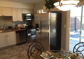 3 Bedrooms, Townhome, Sold!, E 13th Ave, 2 Bathrooms, Listing ID 7861834, Aurora, Arapahoe, Colorado, United States, 80011,