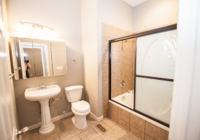 2 Bedrooms, House, Sold!, N Franklin St, 2 Bathrooms, Listing ID 9674313, Denver, Denver, Colorado, United States, 80205,