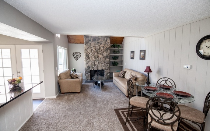 2 Bedrooms, House, Sold!, S Xanadu Way #B, 2 Bathrooms, Listing ID 9674327, Aurora, Arapahoe, Colorado, United States, 80014,