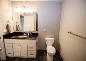 3 Bedrooms, House, Sold!, E Kansas Pl, 1 Bathrooms, Listing ID 9674338, Aurora, Arapahoe, Colorado, United States, 80012,