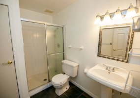 1 Bedrooms, House, Sold!, E Bates Ave #409, 2 Bathrooms, Listing ID 9674360, Aurora, Arapahoe, Colorado, United States, 80014,