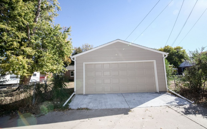 3 Bedrooms, House, Sold!, Locust St, 2 Bathrooms, Listing ID 9674364, Denver, Denver, Colorado, United States, 80207,