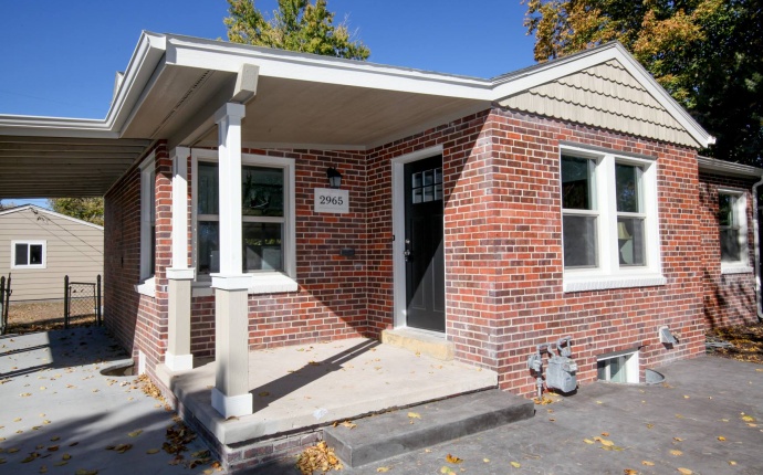 3 Bedrooms, House, Sold!, Locust St, 2 Bathrooms, Listing ID 9674364, Denver, Denver, Colorado, United States, 80207,