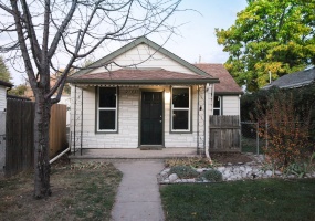 2 Bedrooms, House, Sold!, S Lincoln St, 1 Bathrooms, Listing ID 9674366, Englewood, Arapahoe, Colorado, United States, 80113,