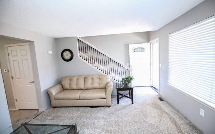 3 Bedrooms, Townhome, Sold!, Washington St #172, 2 Bathrooms, Listing ID 9674368, Thornton, Adams, Colorado, United States, 80229,