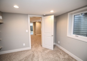 3 Bedrooms, House, Sold!, Sherman St, 2 Bathrooms, Listing ID 9674372, Denver, Denver, Colorado, United States, 80216,