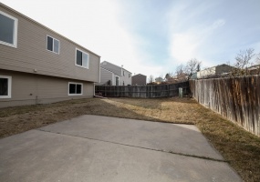 3 Bedrooms, House, Sold!, S Genoa St, 2 Bathrooms, Listing ID 9674387, Centennial, Arapahoe, Colorado, United States, 80015,