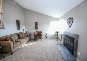 3 Bedrooms, House, Sold!, S Genoa St, 2 Bathrooms, Listing ID 9674387, Centennial, Arapahoe, Colorado, United States, 80015,