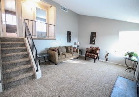 3 Bedrooms, House, Sold!, S Genoa St, 2 Bathrooms, Listing ID 9674387, Centennial, Arapahoe, Colorado, United States, 80015,