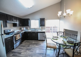 3 Bedrooms, House, Sold!, S Genoa St, 2 Bathrooms, Listing ID 9674387, Centennial, Arapahoe, Colorado, United States, 80015,