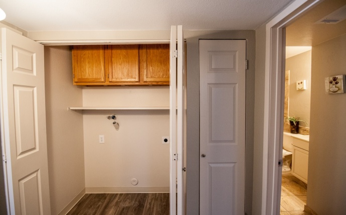 1 Bedrooms, Townhome, Sold!, Fairmount Dr, 1 Bathrooms, Listing ID 9674394, Denver, Colorado, United States, 80247,