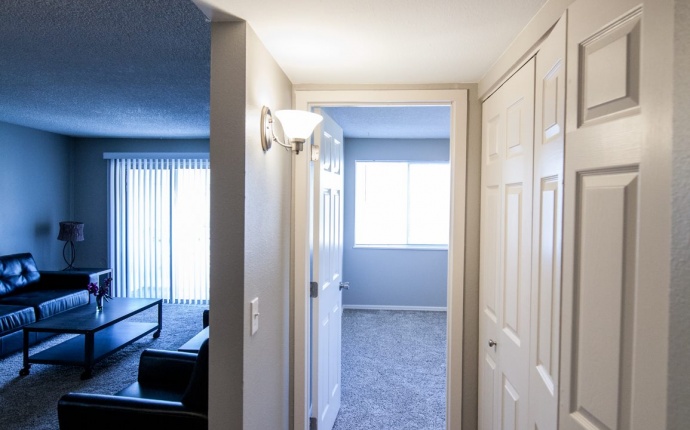 1 Bedrooms, Townhome, Sold!, Fairmount Dr, 1 Bathrooms, Listing ID 9674394, Denver, Colorado, United States, 80247,